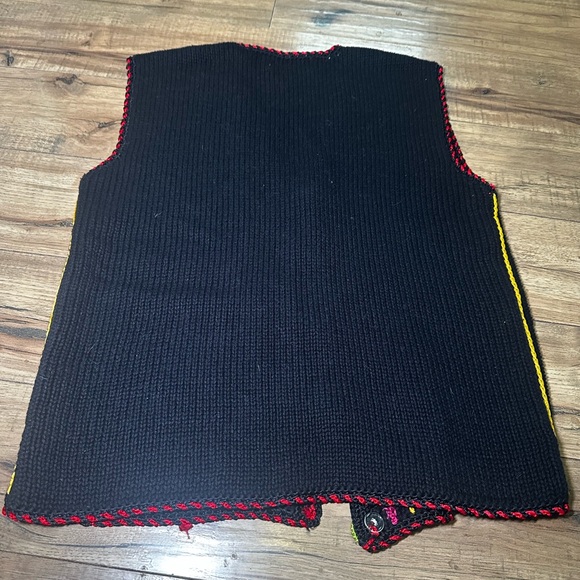 Vintage Colorful Striped Women's Sweater Vest Lisa International size M - Picture 6 of 6